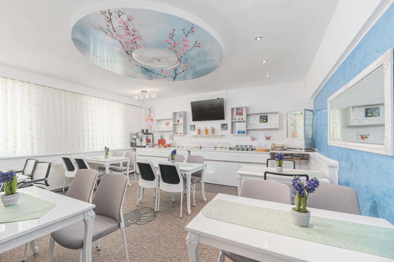 Am Schlossplatz Hotel 3*